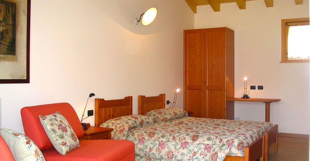 Bed and Breakfast Col Delle Rane Caerano Di San Marco Экстерьер фото