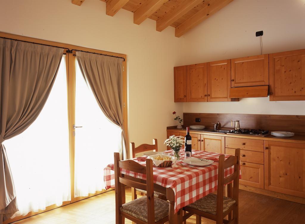 Bed and Breakfast Col Delle Rane Caerano Di San Marco Экстерьер фото